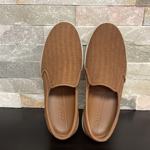 ECCO Men's Soft 7 Slip- On Sneaker - Picture 11 of 12